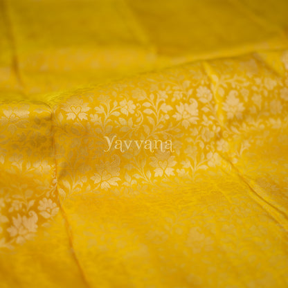 Yellow Pure Silk Saree with Intricate Floral Patterns - A Piece of Radiance